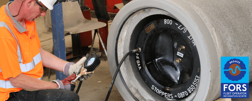 hydrostatic pressure test a Control Flow Pipe Specialists   and Pipe Stoppers Testing
